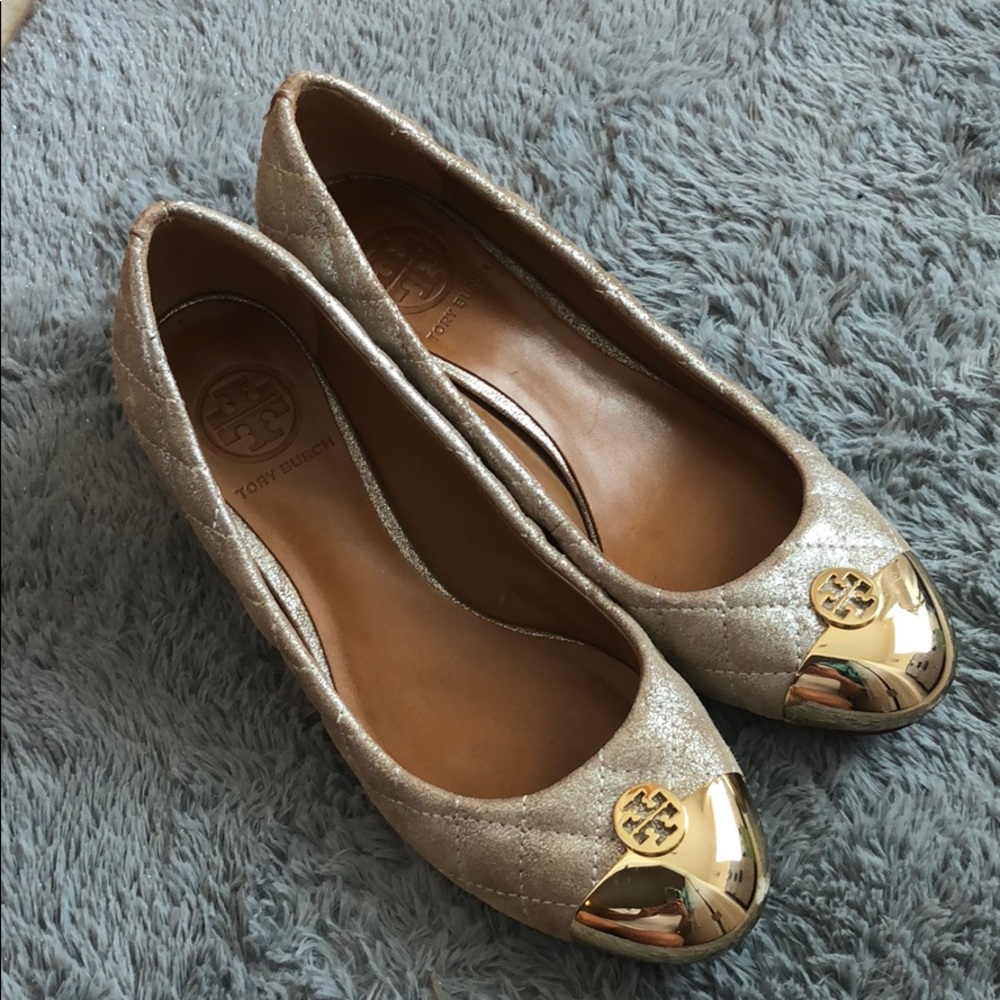 Tory Burch gold quilted flat with 1.5” wedge